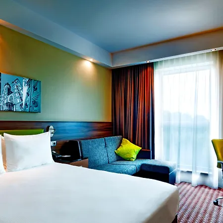 Hampton By Hilton 3* Краков