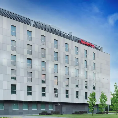 Hampton By Hilton Hotel 3*