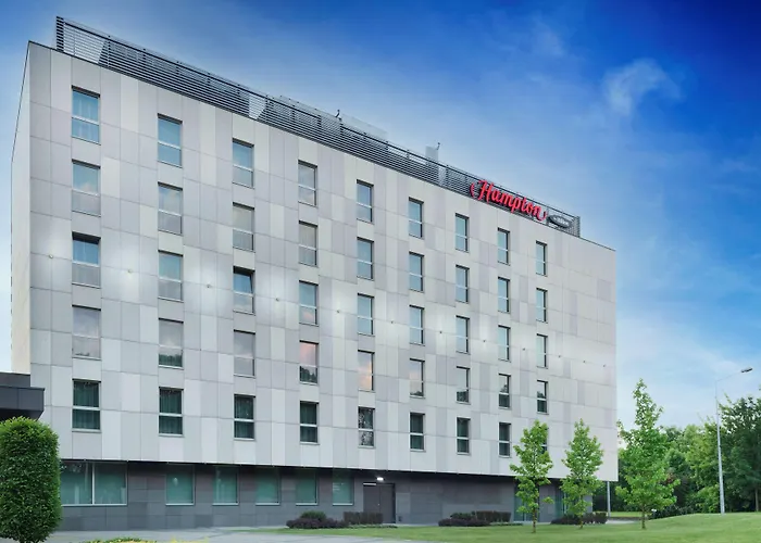 Hampton By Hilton Hotel 3*