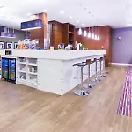 Ξενοδοχείο Hampton By Hilton 3*