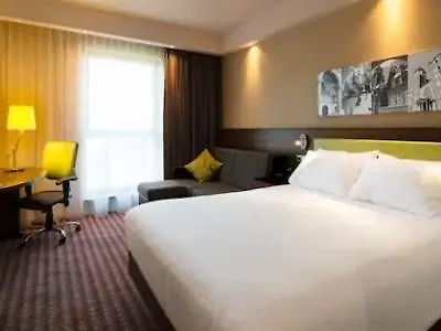 Hampton By Hilton Отель Краков