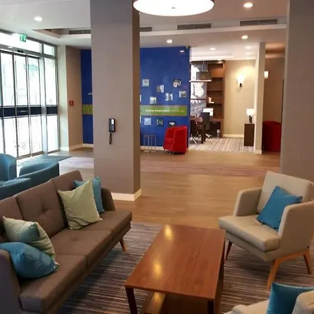 Hampton By Hilton