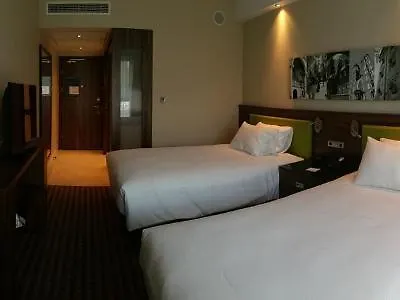 Hampton By Hilton Hotel