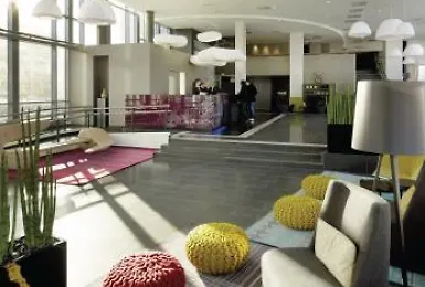 Hotel Hampton By Hilton 3*