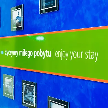 Hampton By Hilton 3*