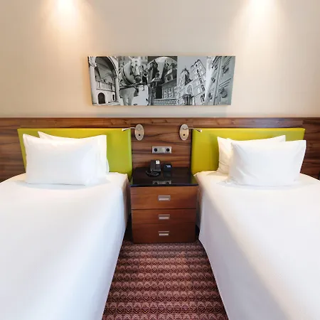 Hampton By Hilton Hotel