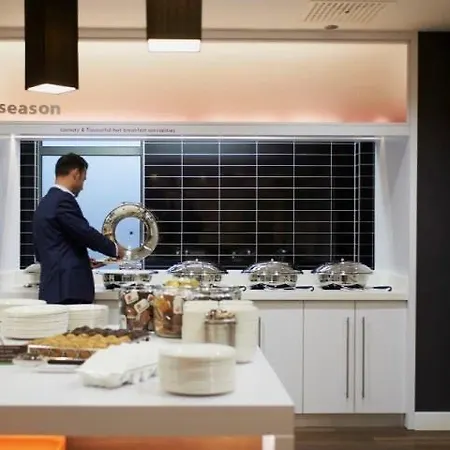 Hampton By Hilton 3* Краков
