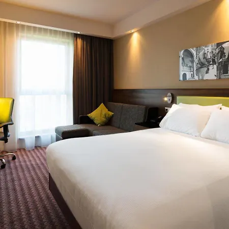 Hampton By Hilton 3* Краков
