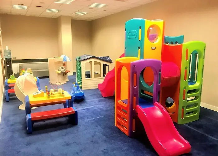 Hampton By Hilton Hotel 3*