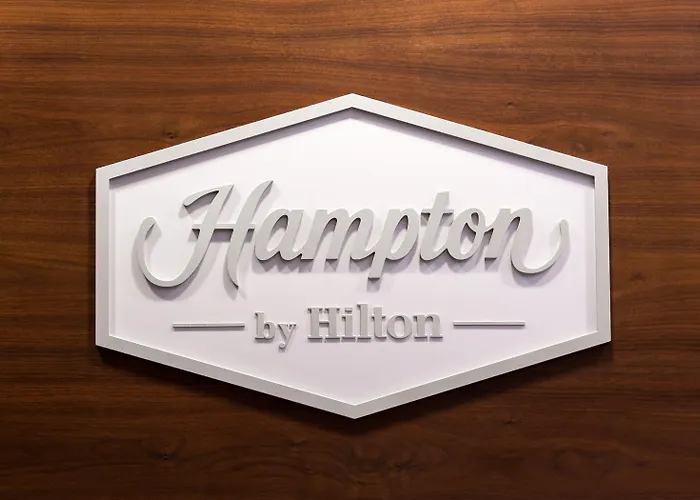 Hampton By Hilton 3*