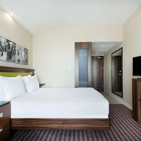 克拉科夫希尔顿汉普顿酒店 3* 克拉科夫